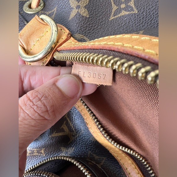 SOLD!!!🔥🔥 Vuitton Bosphore Backpack Monogram Canvas🔥🔥 - Picture 17 of 17